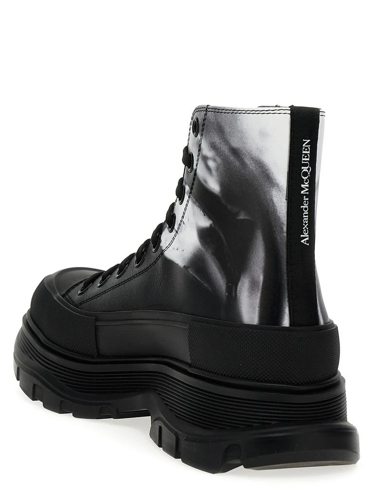 商品Alexander McQueen|Tread Slick Solarised Flower Ankle Boots Boots, Ankle Boots White/Black,价格¥3569,第2张图片详细描述