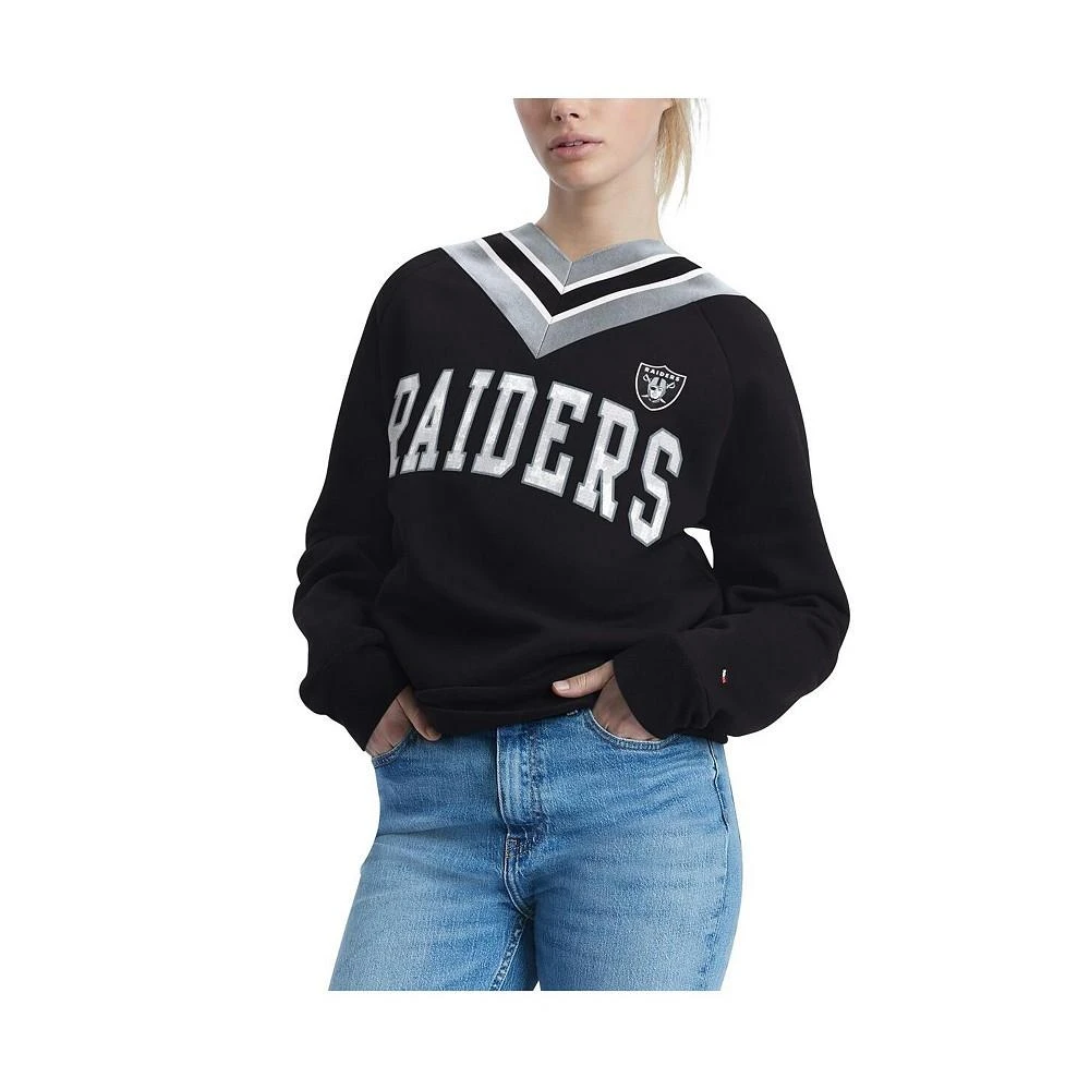 商品Tommy Hilfiger|Women's Black Las Vegas Raiders Heidi V-Neck Pullover Sweatshirt,价格¥471,第4张图片详细描述