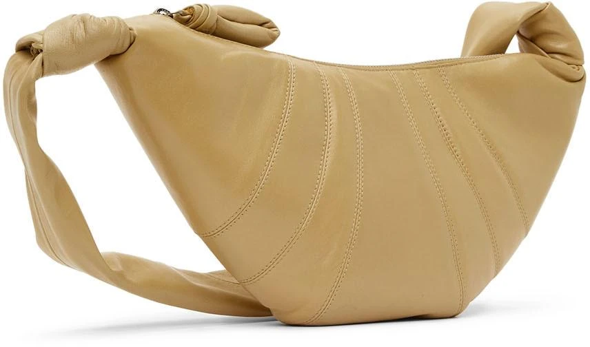 商品Lemaire|Beige Small Croissant Bag,价格¥8288,第2张图片详细描述