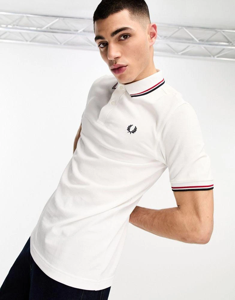 商品Fred Perry|Fred Perry unisex twin tipped logo polo in white/red/navy,价格¥626,第1张图片