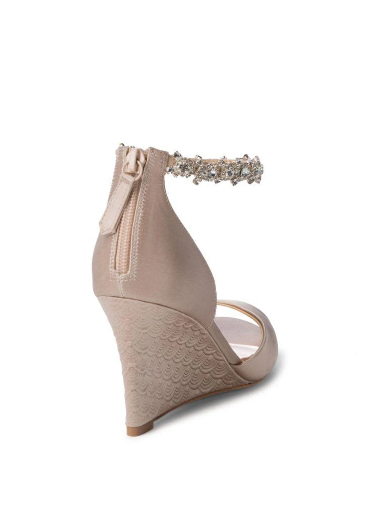 商品Badgley Mischka|Tahlia Bejeweled Ankle-Strap Sandals,价格¥552,第2张图片详细描述