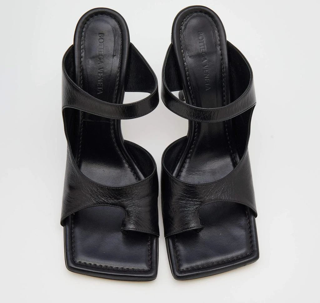 商品[二手商品] Bottega Veneta|Bottega Veneta Black Leather Cutout Slide Sandals Size 40,价格¥3033,第3张图片详细描述