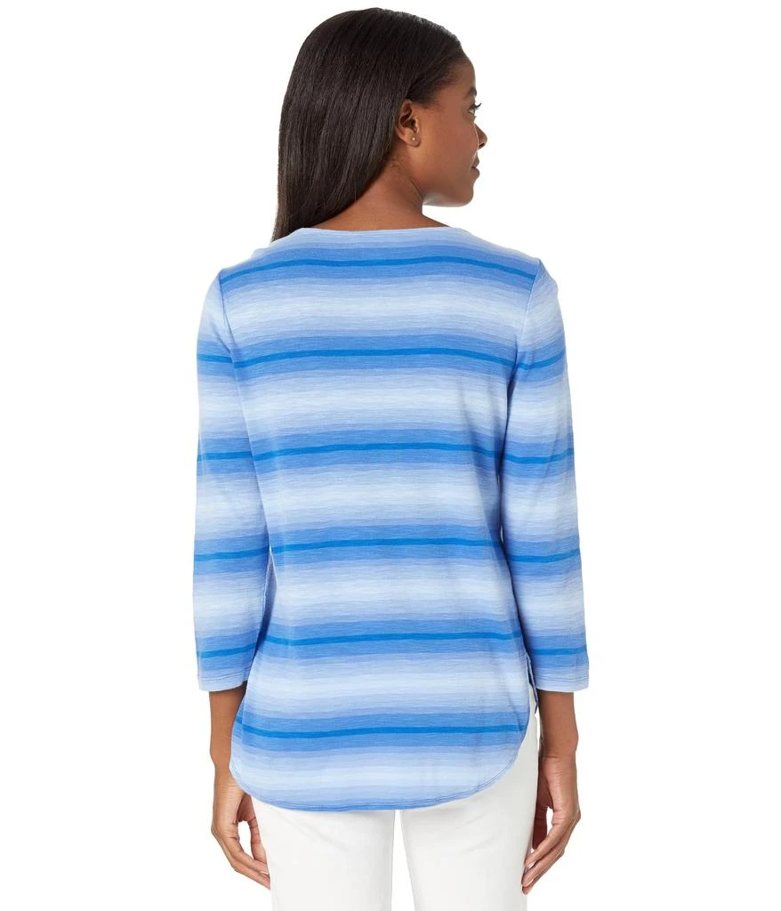 商品Tommy Bahama|Ashby Ombre Stripe 3/4 Sleeve Tee,价格¥234,第2张图片详细描述