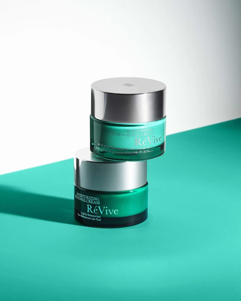 商品Revive|Moisturizing Renewal Day Cream,价格¥1502,第5张图片详细描述