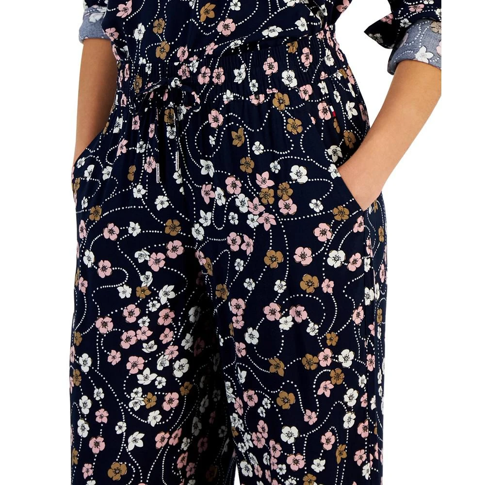 商品Tommy Hilfiger|Women's Floral-Print Wide-Leg Pull-On Pants,价格¥599,第4张图片详细描述