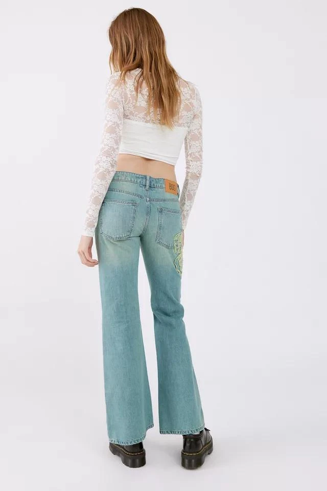 商品Urban Outfitters|BDG Low-Rise Flare Jean - Butterfly Applique,价格¥225,第4张图片详细描述