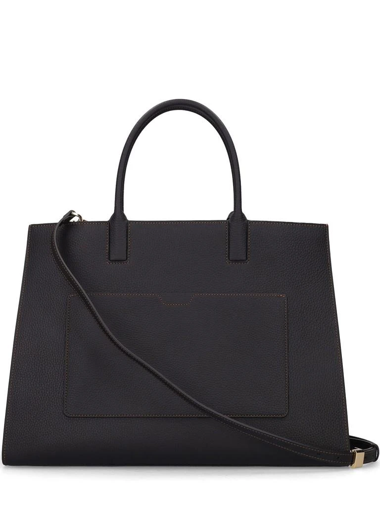 商品Burberry|Medium Tb Grained Leather Tote Bag,价格¥25151,第5张图片详细描述