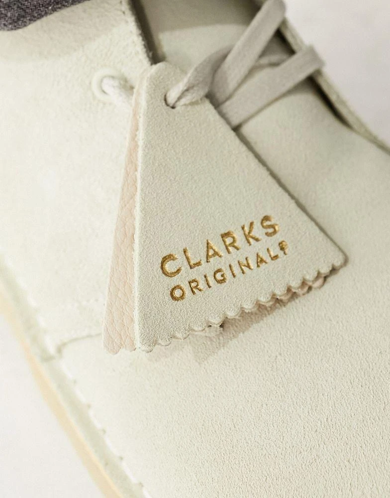 商品Clarks|Clarks Originals desert boots in off white suede,价格¥807,第3张图片详细描述