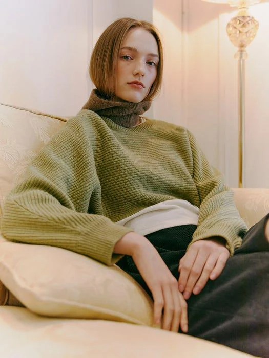 商品ETMON|Round Crop Knit Top (Olive Green),价格¥740,第5张图片详细描述