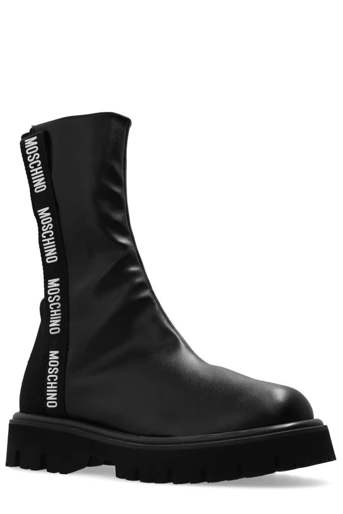 商品Moschino|Moschino Logo Detailed Ankle Boots,价格¥3552,第2张图片详细描述