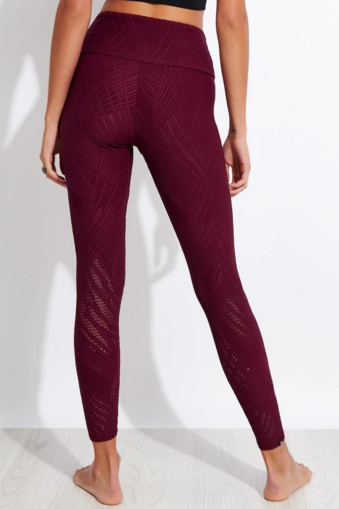 商品Onzie|Selenite Midi Legging - Fig Selenite,价格¥202,第3张图片详细描述