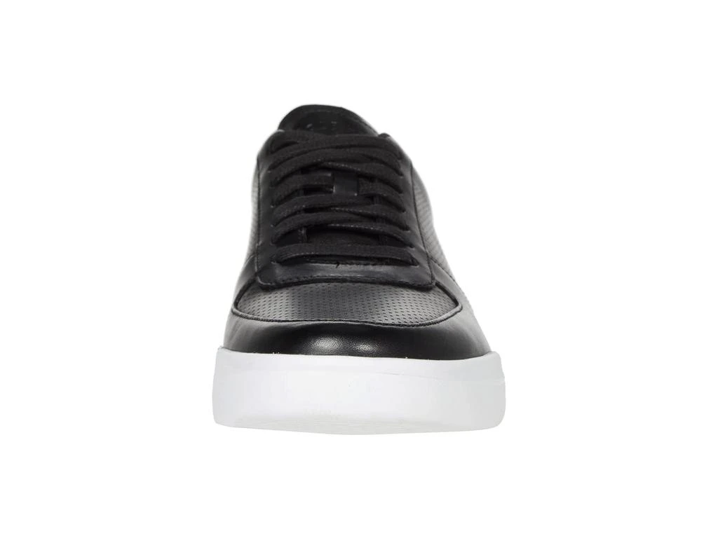 Grand Crosscourt Modern Perf Sneaker 商品