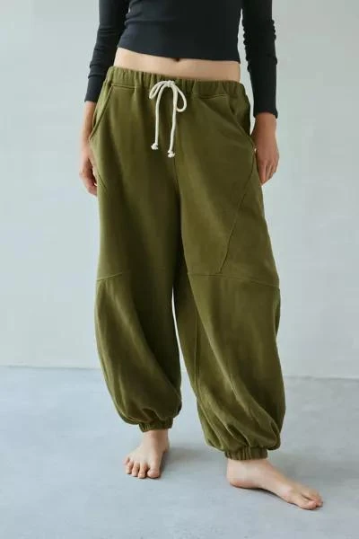 商品Out From Under|Out From Under Kai Extreme Barrel Joggers,价格¥418,第3张图片详细描述