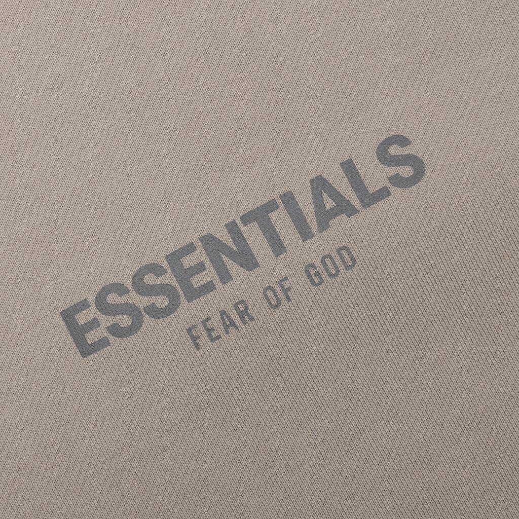 Fear of God Essentials Pullover Crewneck - String商品第3张图片规格展示