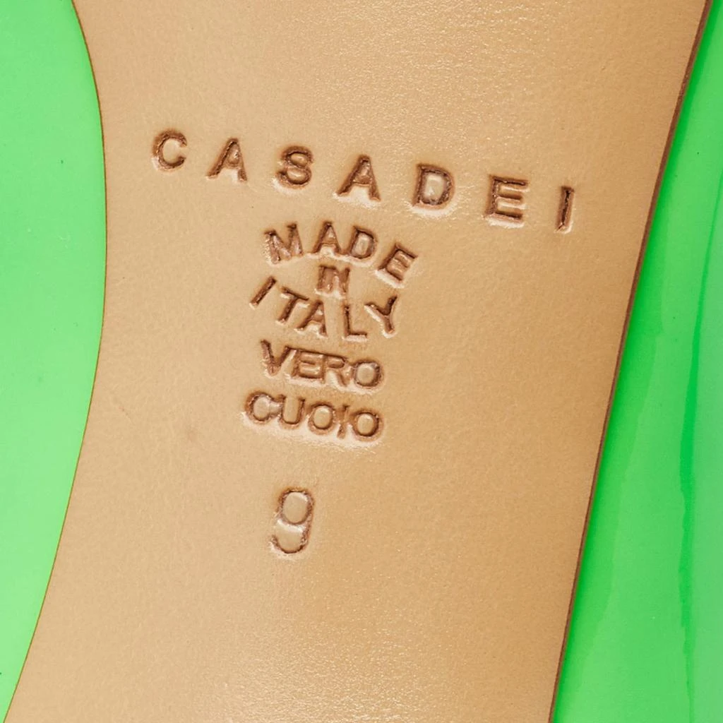 Casadei Neon Green Patent Leather Pumps Size 39 商品