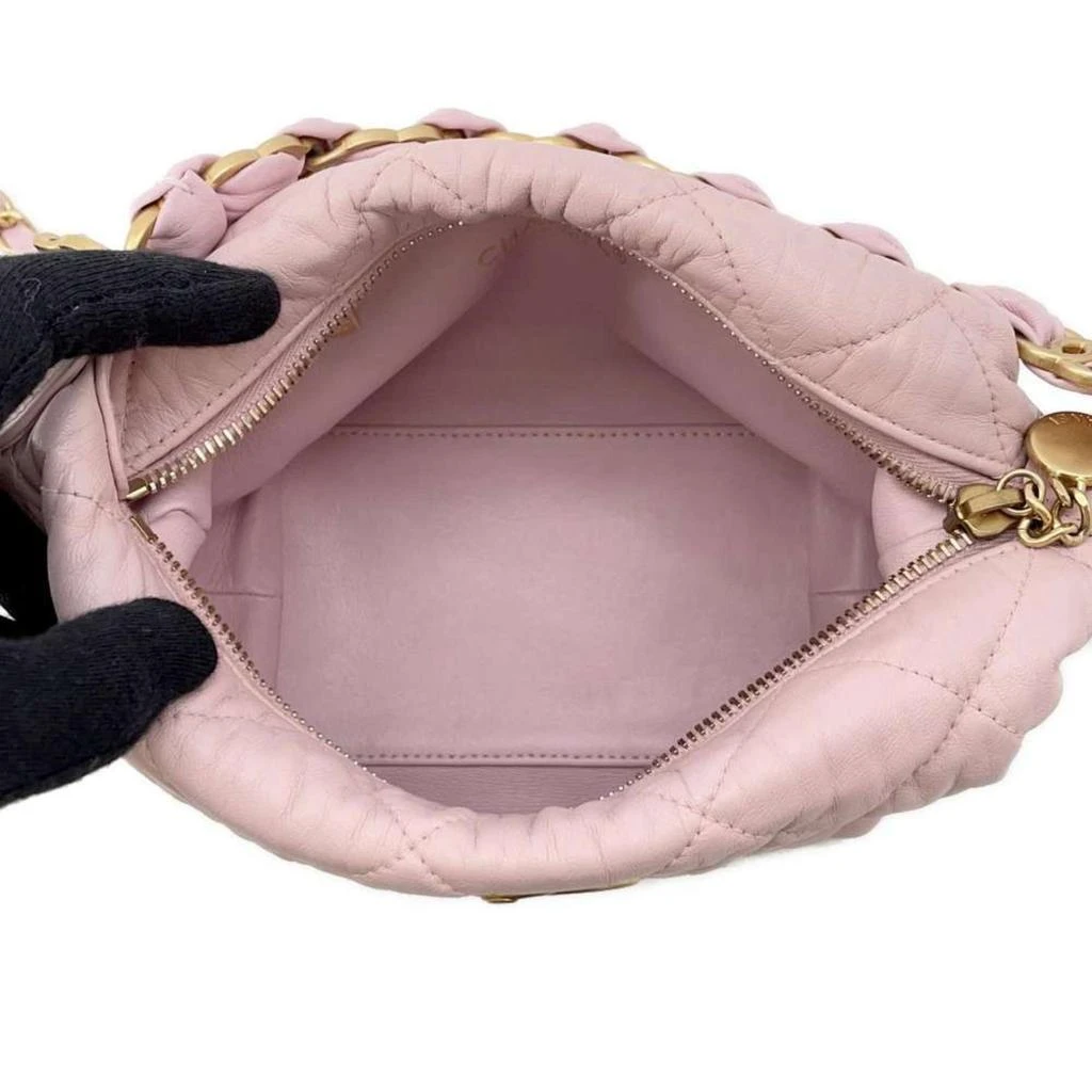 Leather Shoulder Bag (Pre-Owned) 商品