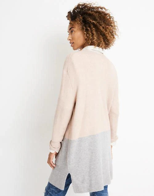 商品Madewell|Kent Colorblock Cardigan Sweater in Coziest Yarn,价格¥476,第2张图片详细描述