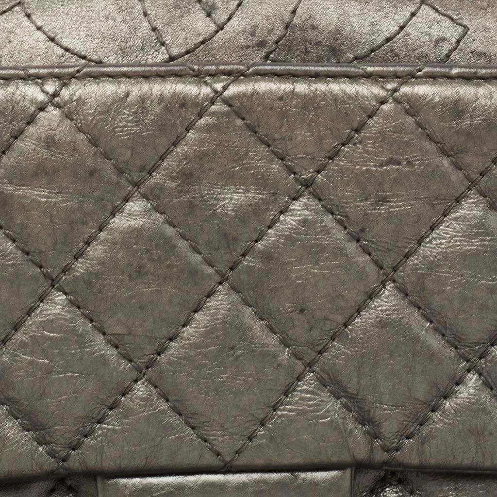 商品[二手商品] Chanel|Chanel Metallic Grey Quilted Leather Reissue Accordion Flap Bag,价格¥20960,第5张图片详细描述