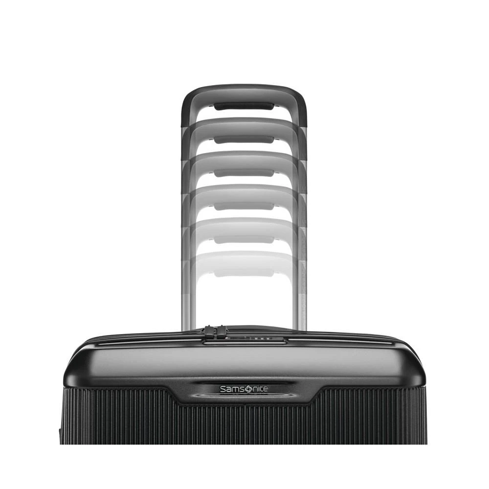 Silhouette 17 21" Carry-on Expandable Hardside Spinner 商品