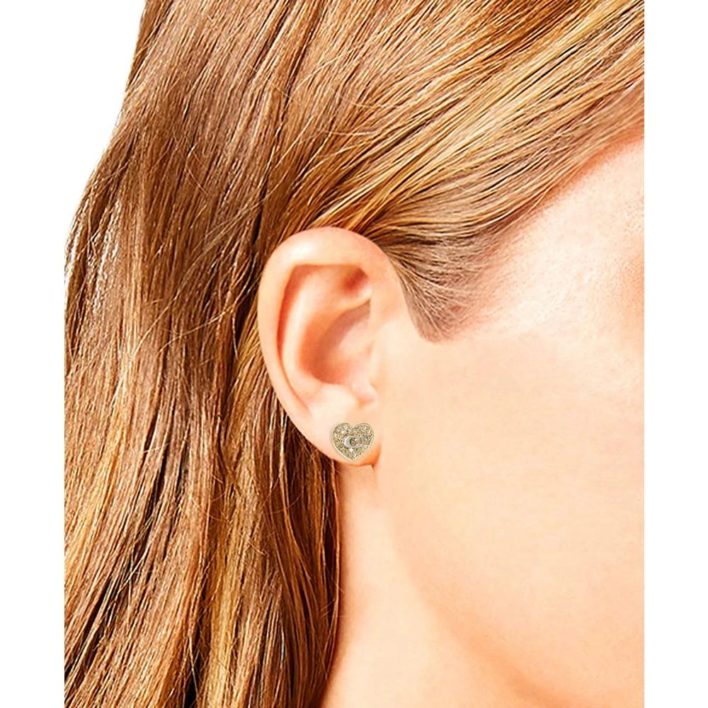 商品Coach|Two-Tone Signature C Pavé Heart Stud Earrings,价格¥414,第2张图片详细描述