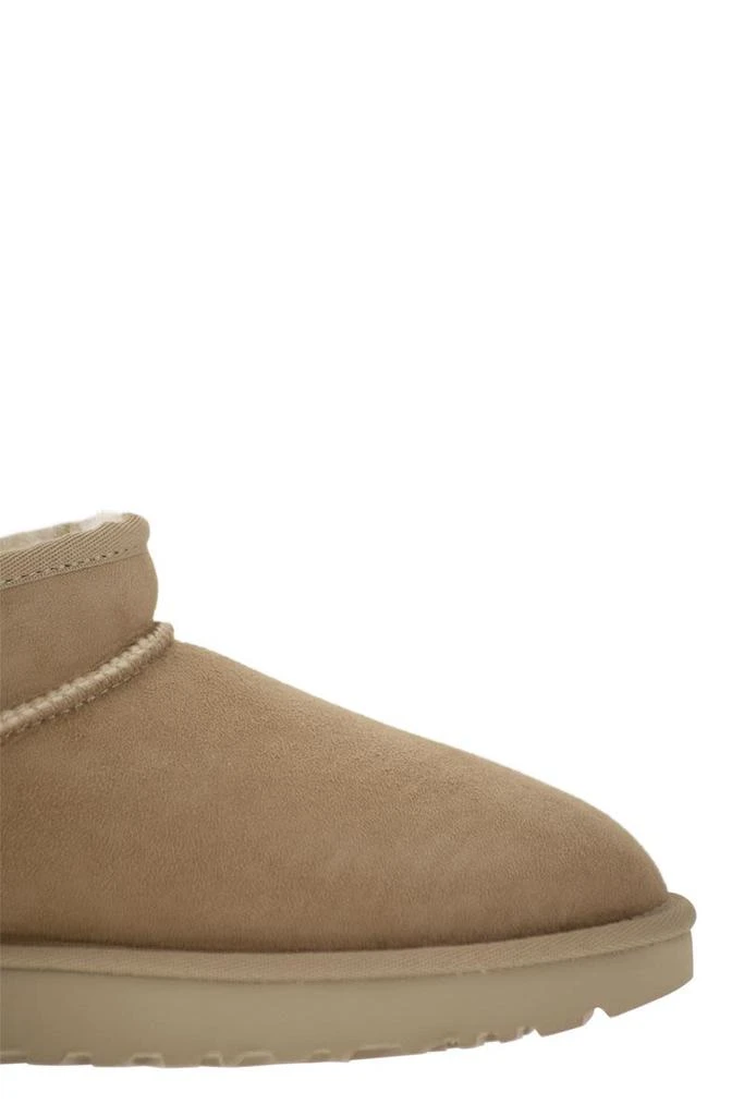 商品UGG|CLASSIC ULTRA MINI - SHEEPSKIN BOOT,价格¥1839,第5张图片详细描述