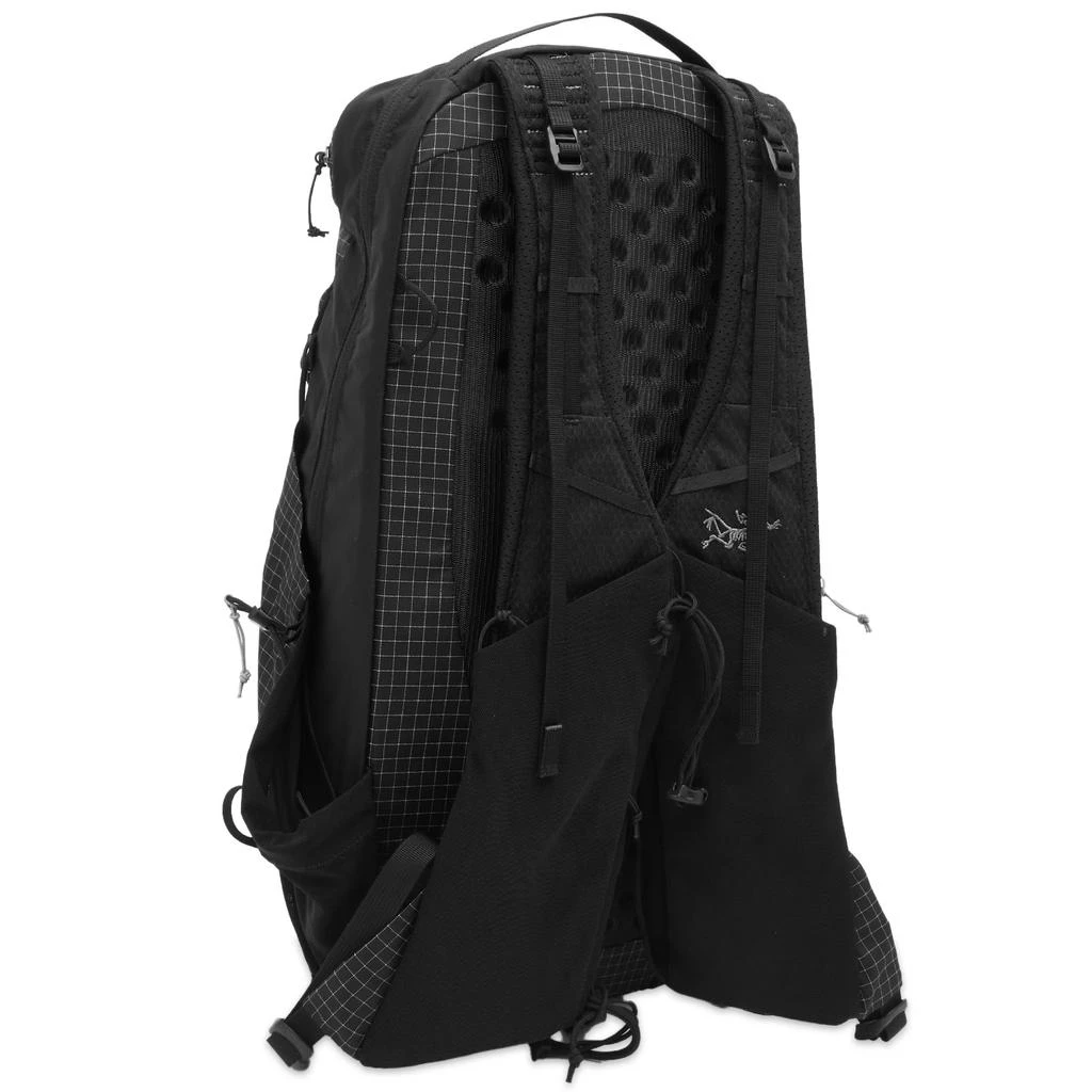 商品Arc'teryx|Arc'teryx Aerios 18 Backpack,价格¥1560,第2张图片详细描述