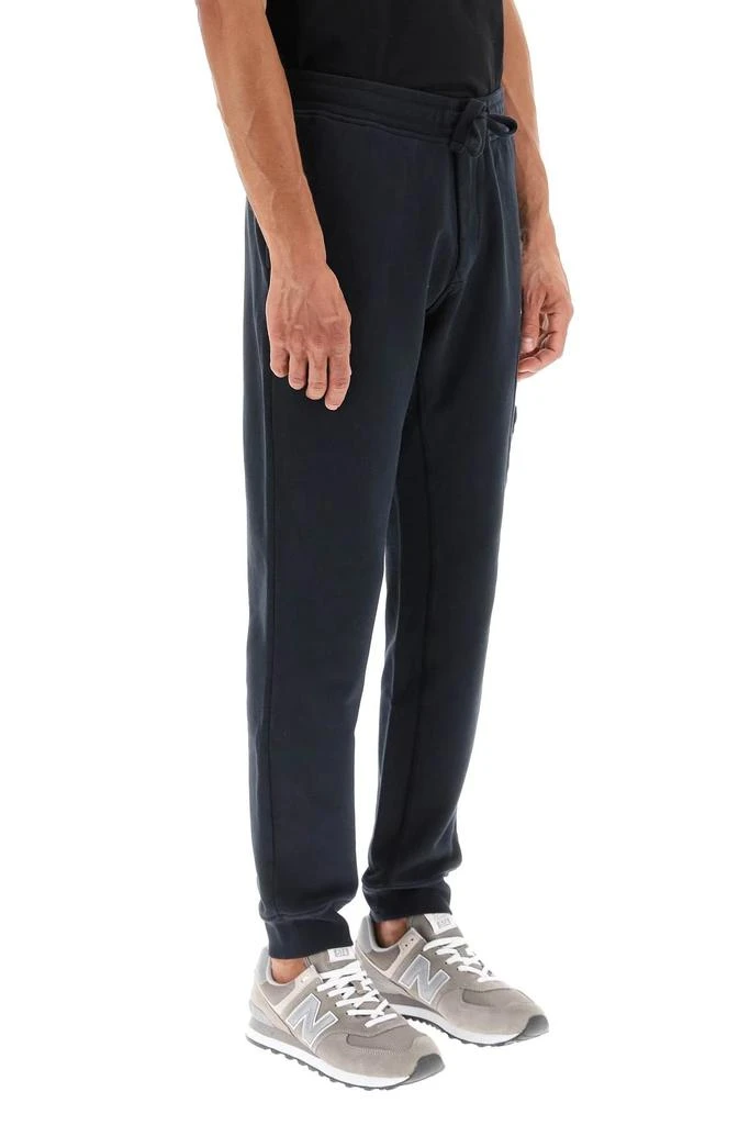 商品Stone Island|SWEATPANTS WITH LOGO PATCH,价格¥1764,第3张图片详细描述