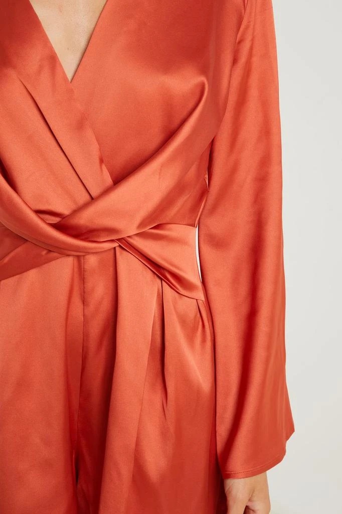 商品QUIZ|Satin Pleat Waist Playsuit,价格¥339,第4张图片详细描述