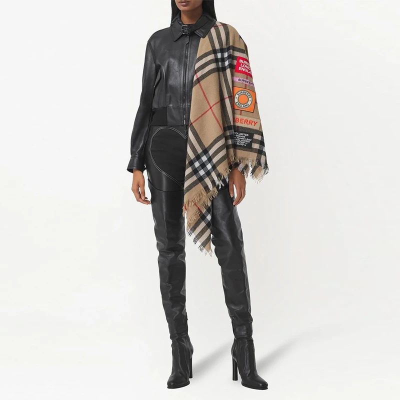 BURBERRY 棕色男士围巾 8039430 商品