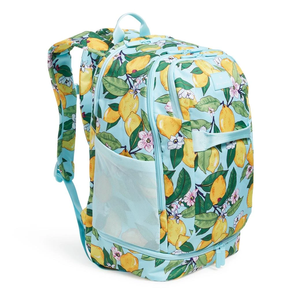 商品Vera Bradley|Vera Bradley Lighten Up Adventure Travel Backpack,价格¥658,第2张图片详细描述