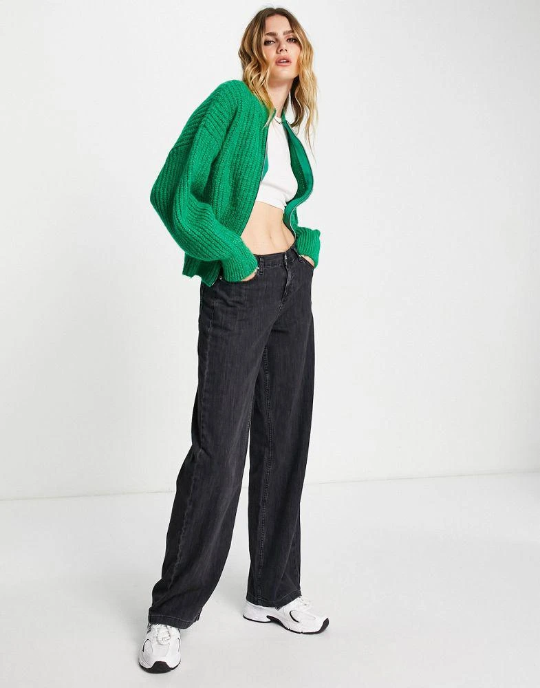 商品Topshop|Topshop zip through bomber in green,价格¥335,第4张图片详细描述