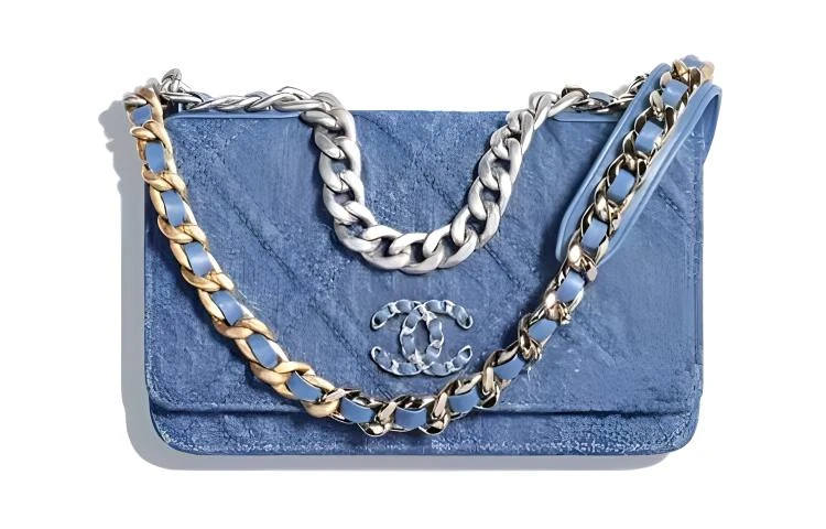 商品[国内直发] Chanel|香奈儿 19BagWOC 经典银扣菱格纹 丹宁牛仔 链条包单肩斜挎包钱包 女款 浅蓝色,价格¥27840,第1张图片