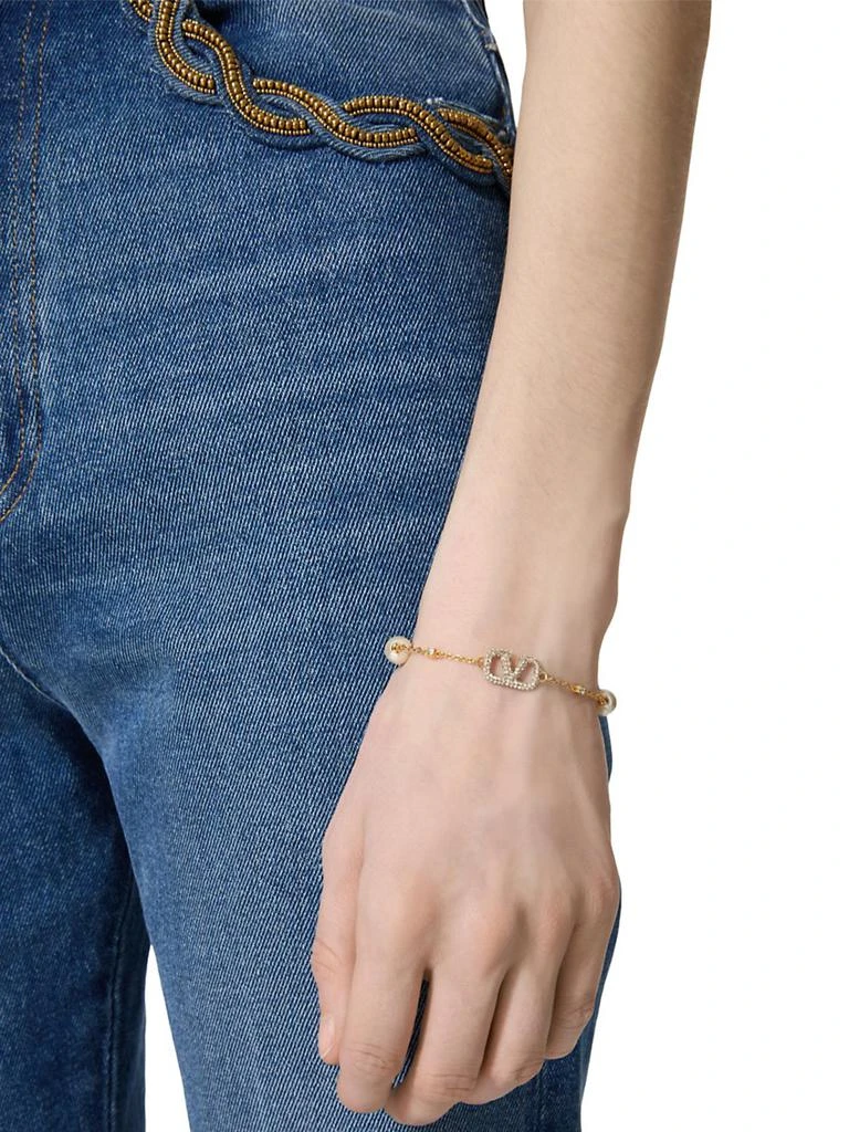 商品Valentino|VLogo Signature Bracelet in Metal, Swarovski® Crystals and Pearls,价格¥5103,第2张图片详细描述