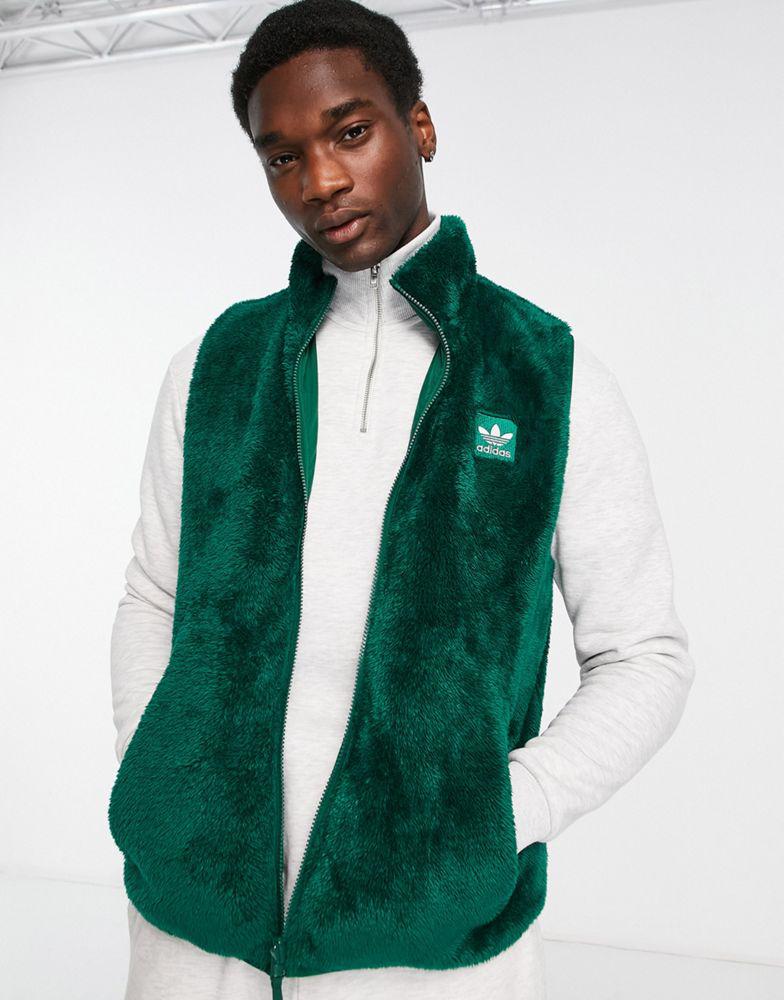 adidas Originals Essentials+ fluffy full zip gilet in dark green商品第1张图片规格展示