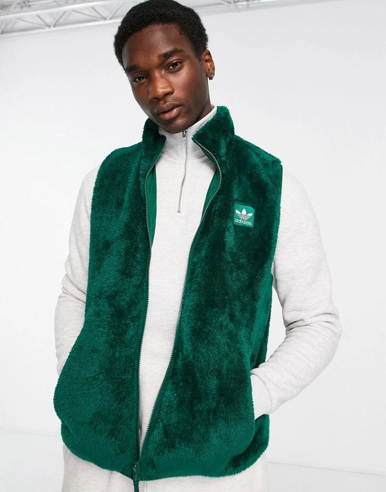 商品Adidas|adidas Originals Essentials+ fluffy full zip gilet in dark green,价格¥306,第1张图片