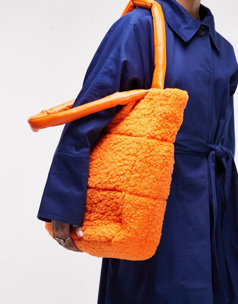 商品Topshop|Topshop tabby quilted large tote in orange,价格¥233,第2张图片详细描述