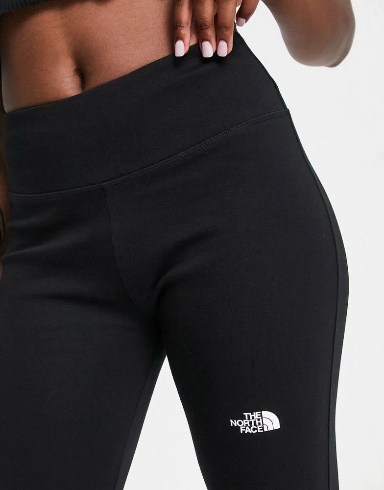 商品The North Face|The North Face flared leggings in black Exclusive at ASOS,价格¥502,第4张图片详细描述