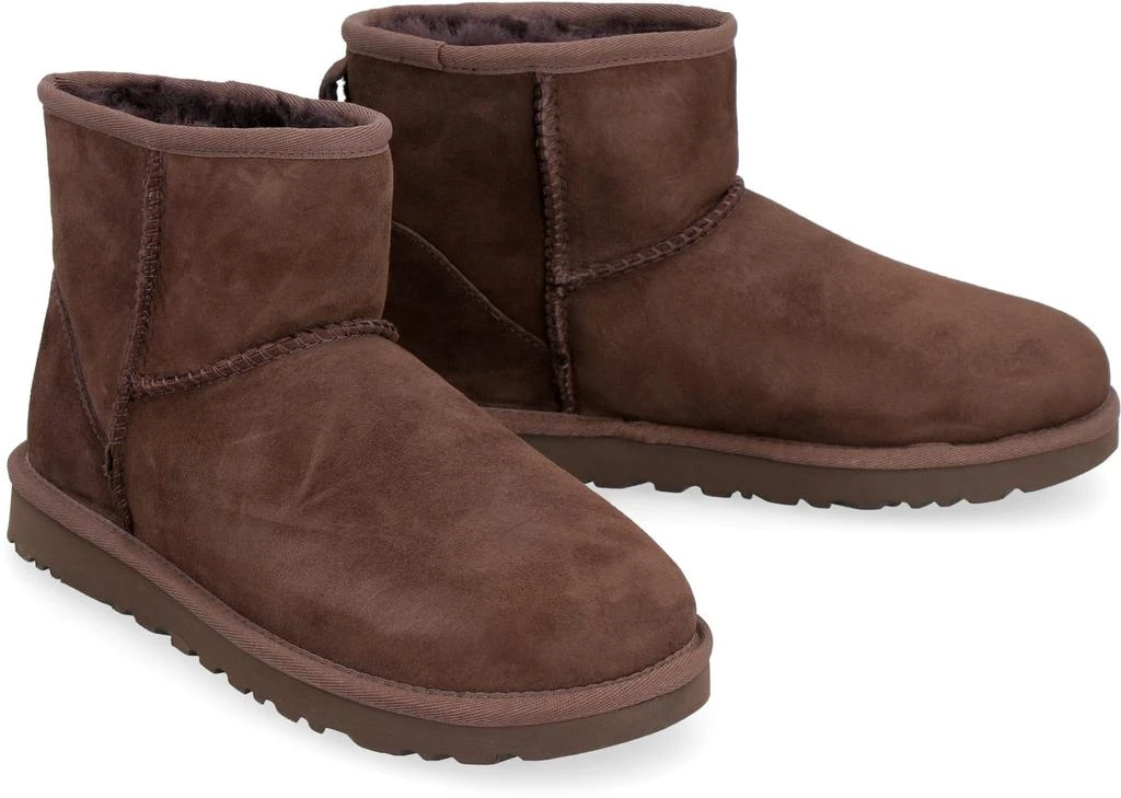 商品UGG|UGG Classic Mini Ii Ankle Boots,价格¥1680,第3张图片详细描述