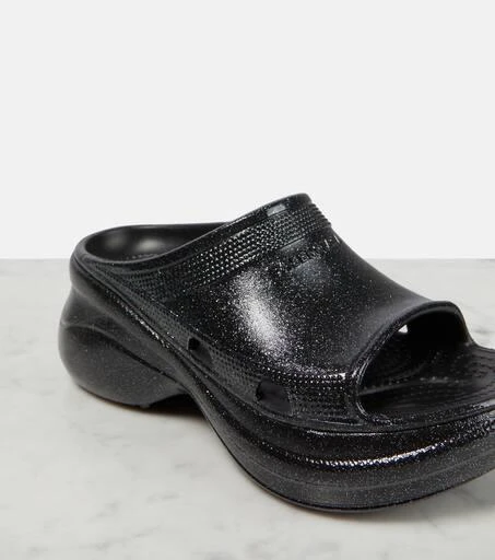 x Crocs厚底凉拖鞋 商品
