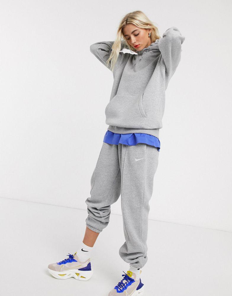Nike mini Swoosh oversized joggers in grey商品第4张图片规格展示