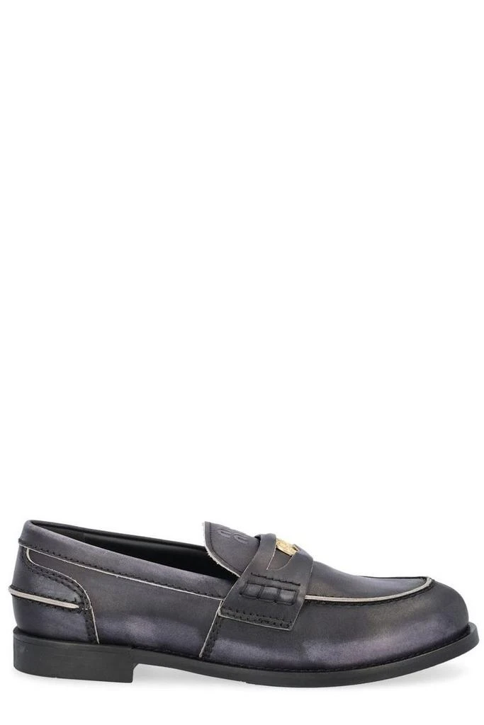 商品Miu Miu|Miu Miu Logo Detailed Slip-On Penny Loafers,价格¥6822,第1张图片