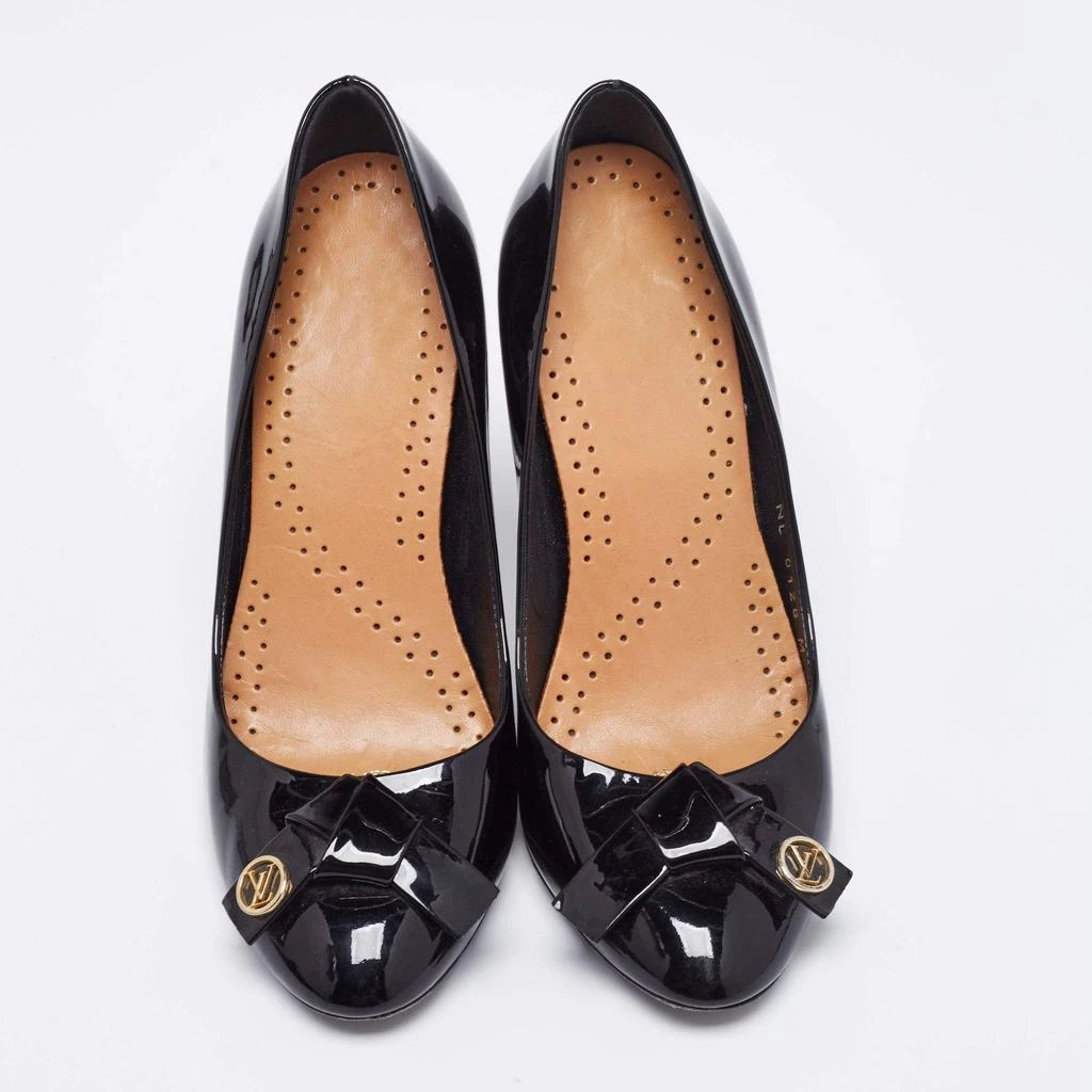 商品[二手商品] Louis Vuitton|Louis Vuitton Black Patent Leather Fiance Pumps Size 36.5,价格¥2689,第3张图片详细描述