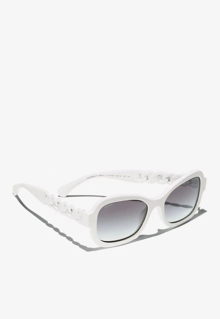 商品Chanel|Rectangular Sunglasses with Chain Detail,价格¥3182,第4张图片详细描述