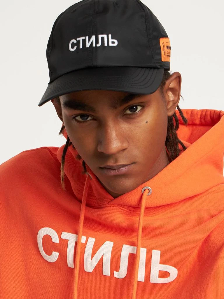 商品Heron Preston|Ctnmb Embroidered Tech Baseball Cap,价格¥987,第1张图片详细描述