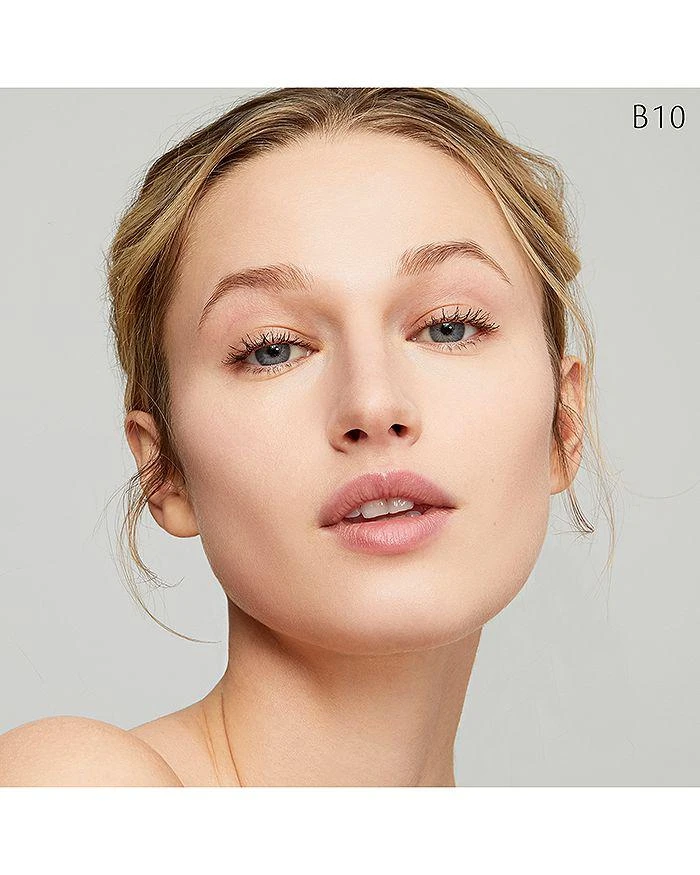 商品Cle de Peau|Radiant Fluid Foundation Natural Broad Spectrum SPF 25,价格¥1042,第3张图片详细描述