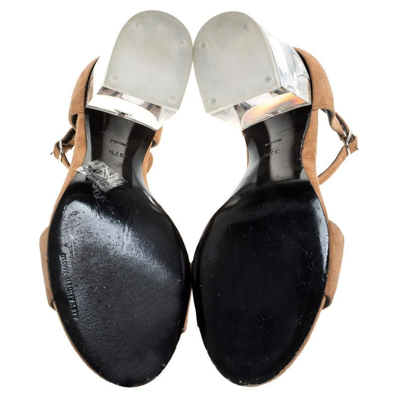Alexander Wang Beige Suede Abby Lucite Tilt Heel Sandals Size 37.5 商品