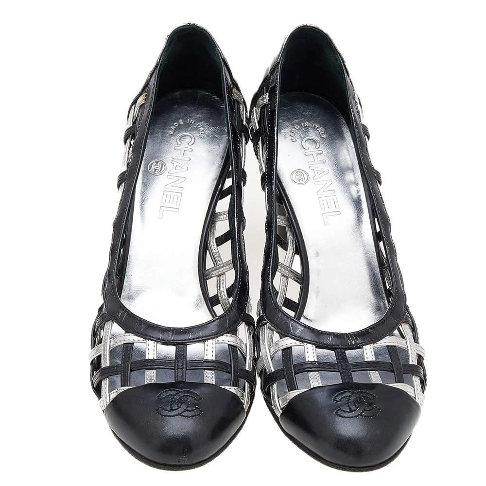 商品[二手商品] Chanel|Chanel Black/Silver Woven Leather Block Heel Pumps Size 38.5,价格¥3215,第3张图片详细描述