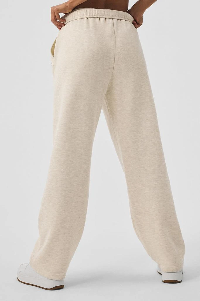 商品Alo|Accolade Straight Leg Sweatpant - Oatmeal Heather,价格¥960,第2张图片详细描述