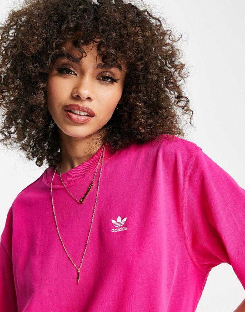 商品Adidas|adidas Originals adicolour t-shirt dress with back print in pink,价格¥153,第6张图片详细描述