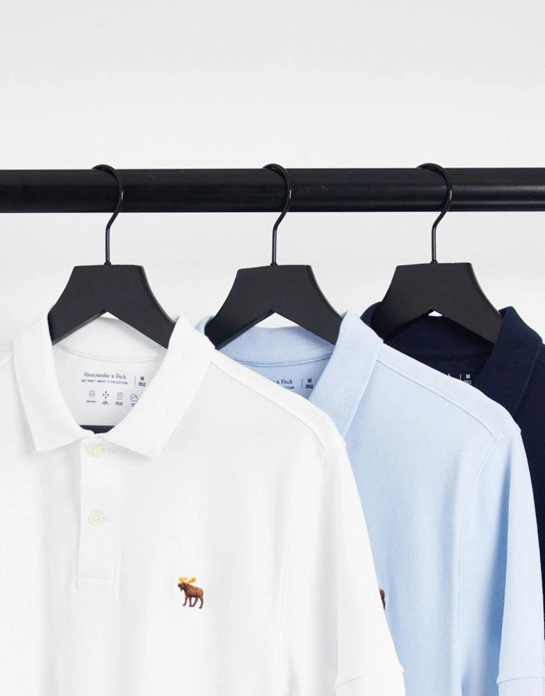 商品Abercrombie & Fitch|Abercrombie & Fitch 3 pack 3D icon logo slim fit pique polo in white/blue/navy,价格¥663,第2张图片详细描述